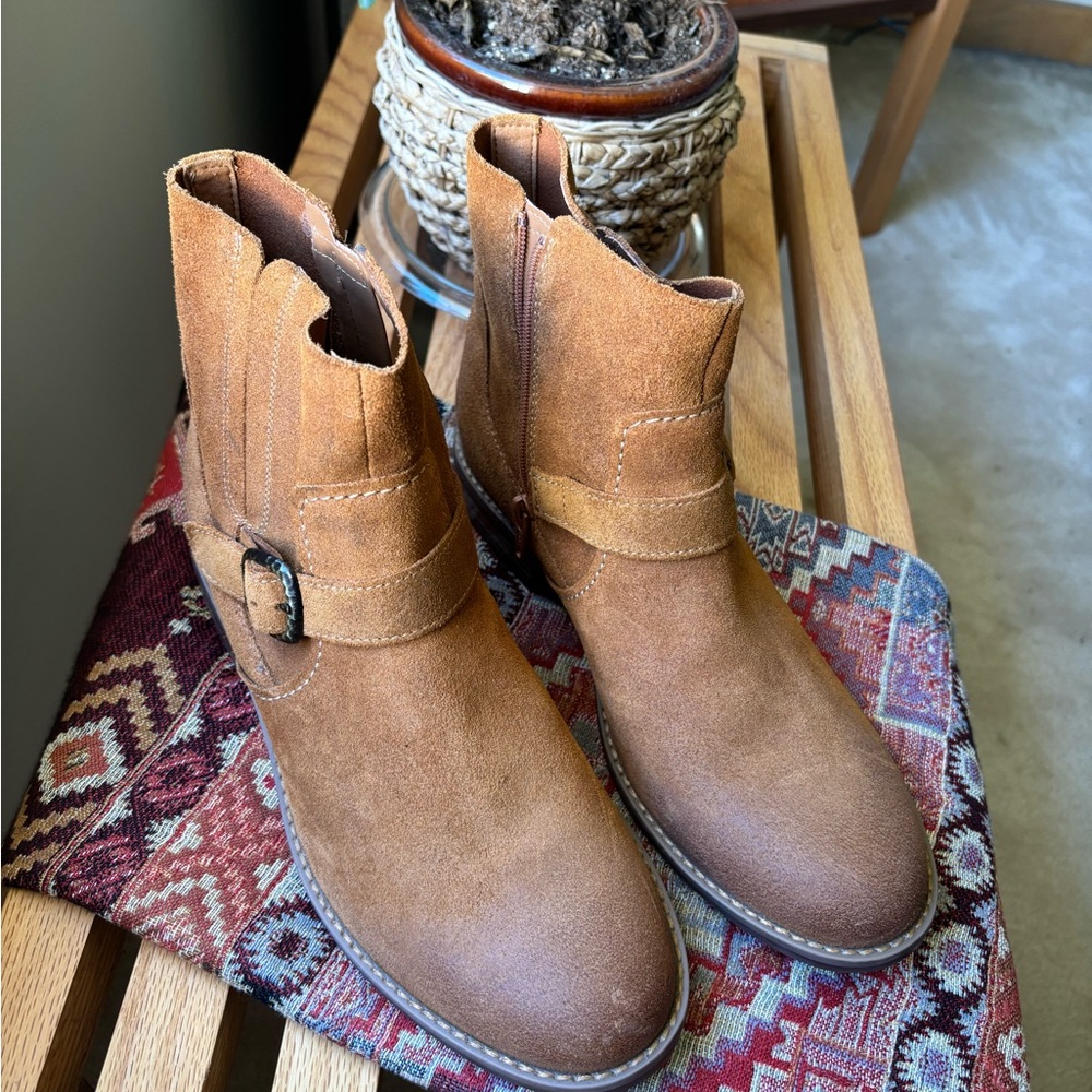 Clarks Tan Ankle Boots